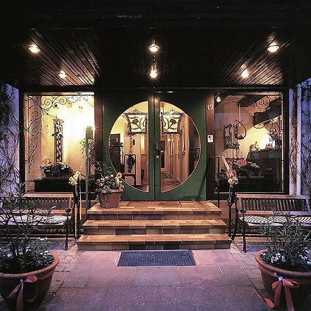 Bed & Breakfast Haus Helvetia 3*